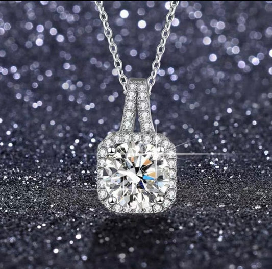 1.0 Carat Moissanite Diamond Necklace