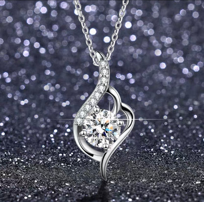 1.0 Carat Moissanite Diamond Necklace