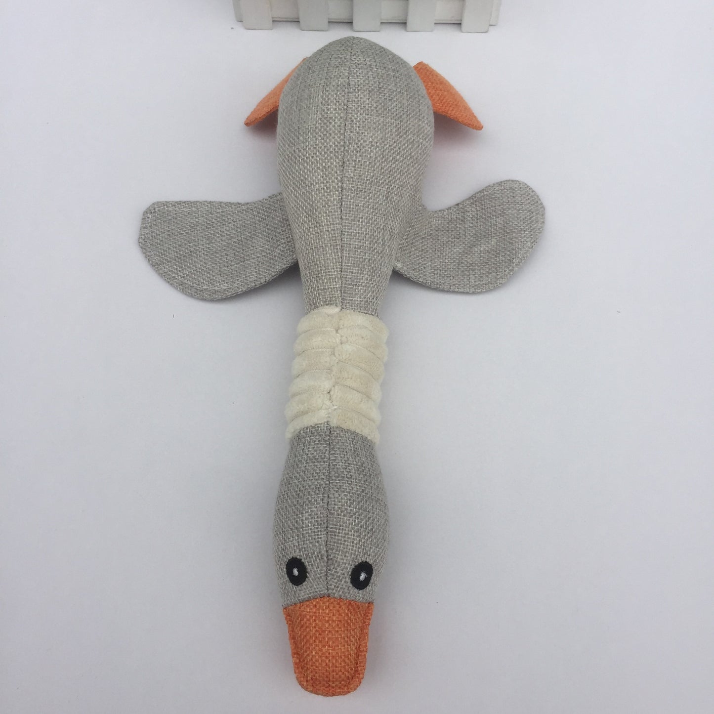 Pet vocalization, grinding teeth, bite resistance, plush cat and dog toys, sackcloth, geese, can be customized, and the factory supplies directly