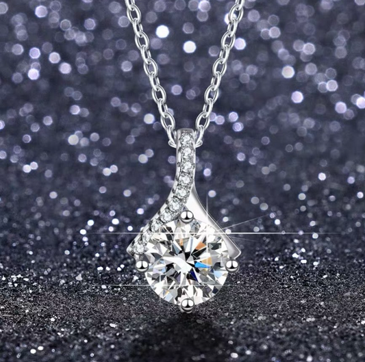 1.0 Carat Moissanite Diamond Necklace
