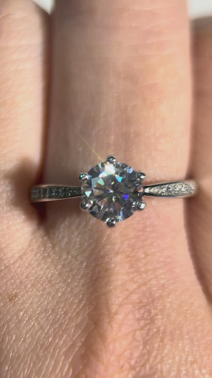1.0 Carat Moissanite Diamond Ring